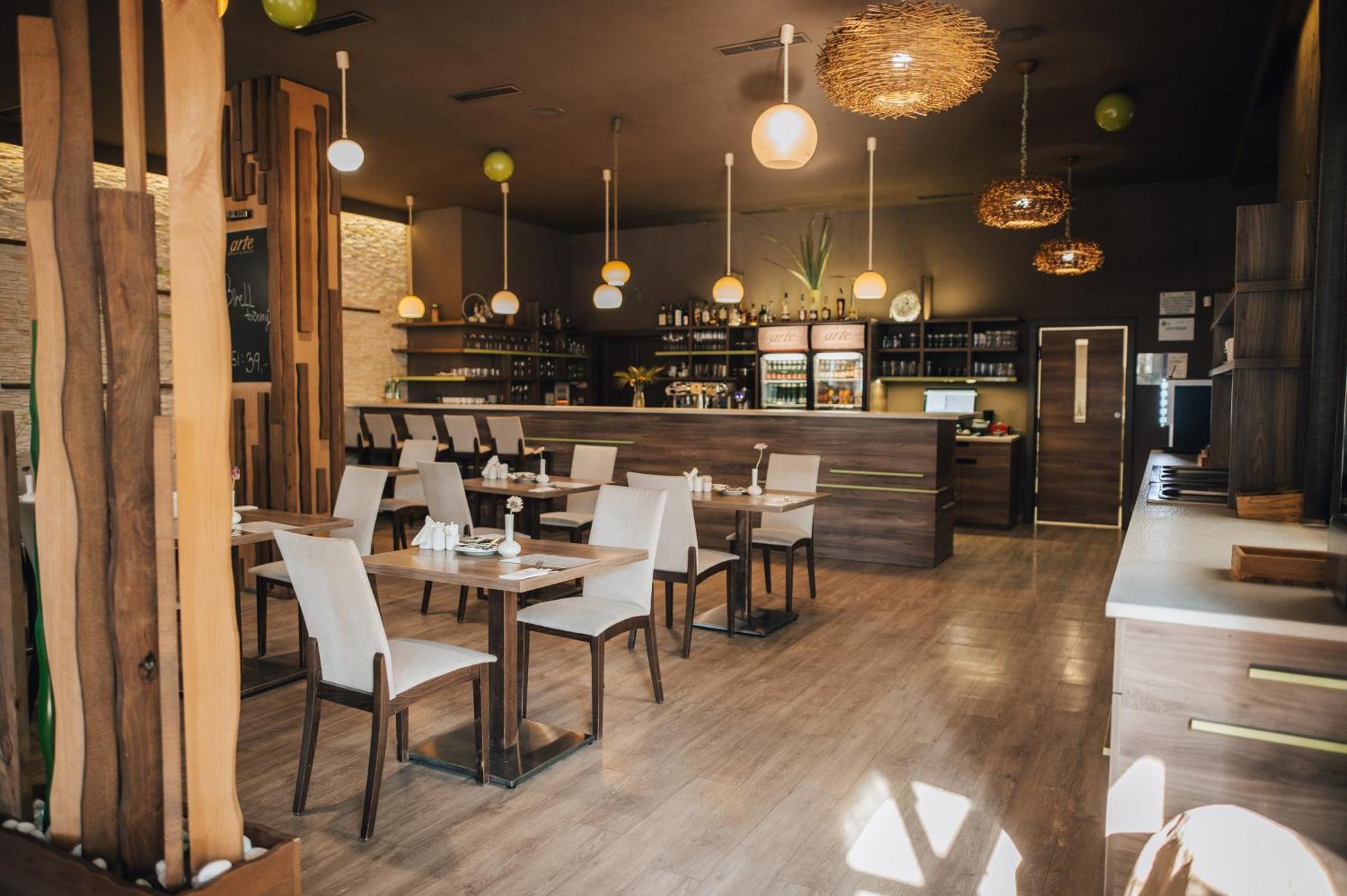 Hotel Elegance Šumperk Εξωτερικό φωτογραφία